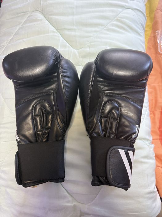 Боксови ръкавици addidas