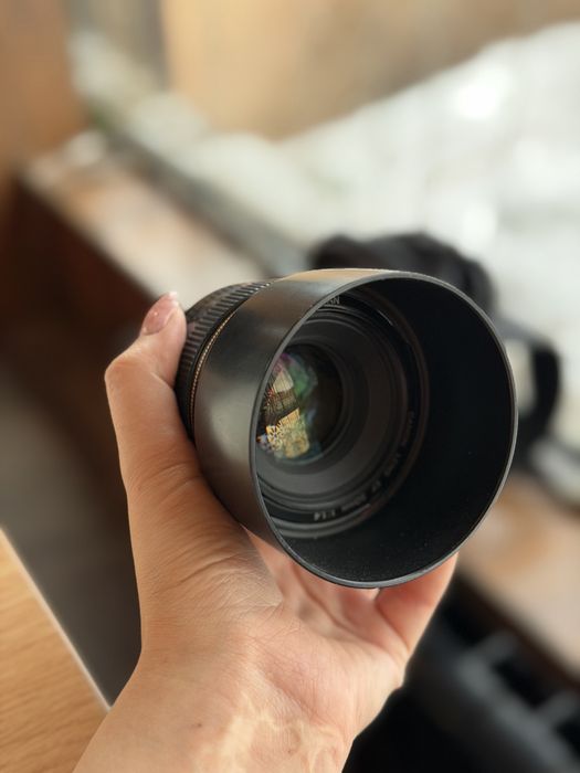 Объектив ef 1.2 50mm