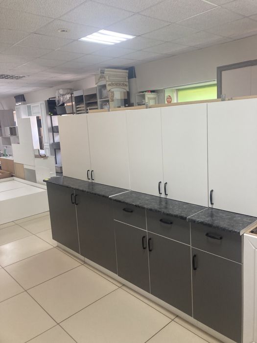 Кухонный гарнитур новый 2.35 м