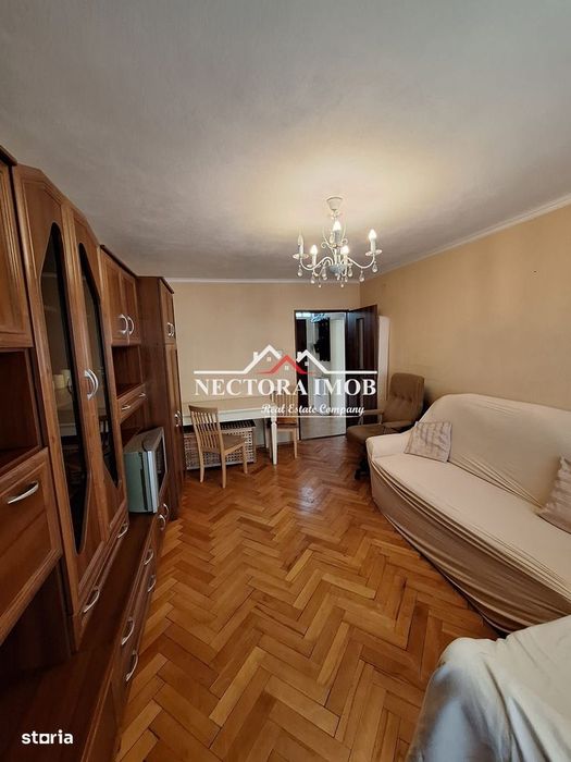NECTORA IMOB-Apartament 2 camere, Blvd. Decebal, Etaj 1,Mobilat/Utilat — fotografia 2