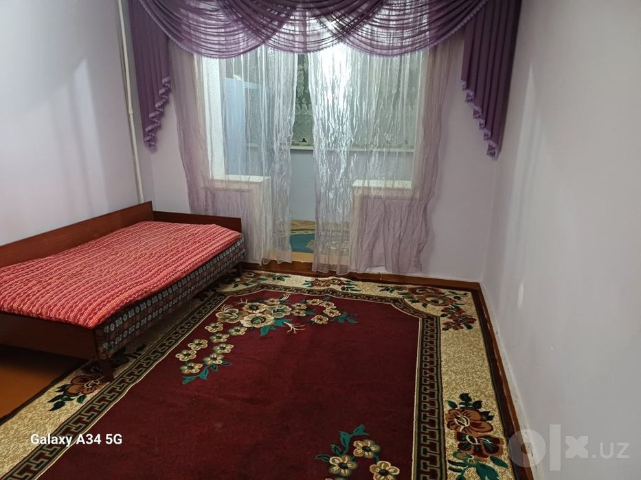 Сдается 2 ком кв 2 этаж ДСК 200доллар