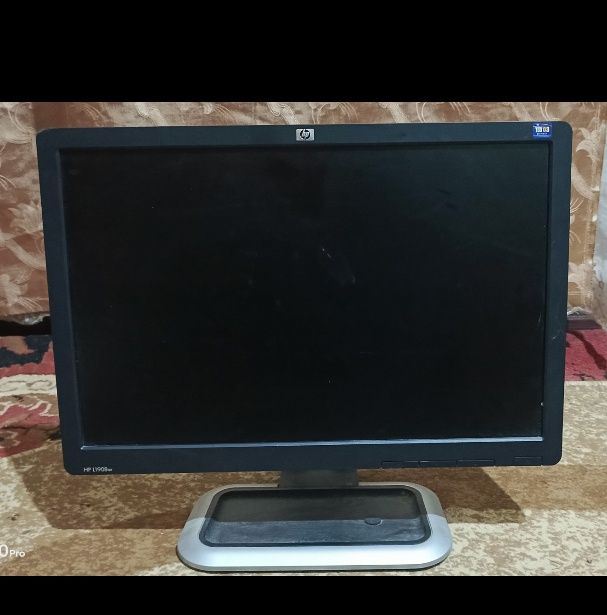 Продается манитор