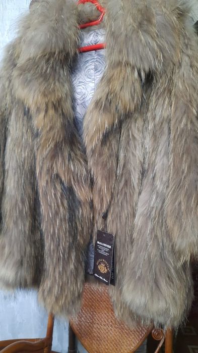 Шуба вязаная из лисы