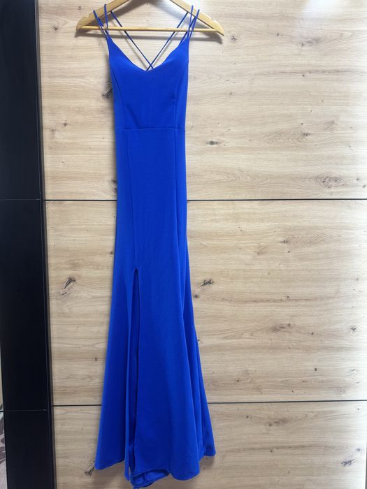 Официални рокли