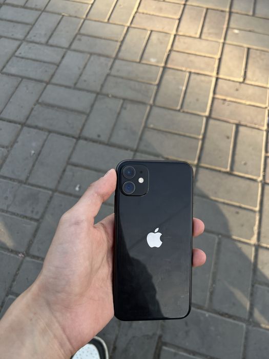 IPhone 11 black 64gb
