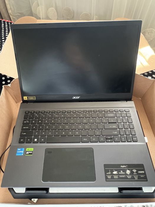 Laptop Gaming Acer Aspire 7 RTX 3050