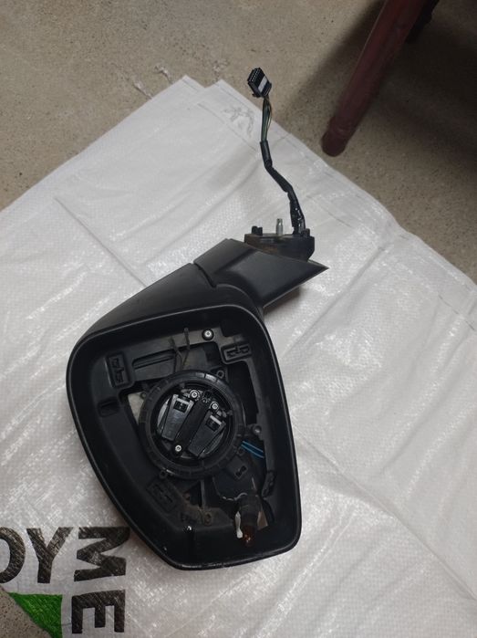 CD   BMW E87, centură, mâner BMW F32/30 plus alte piese
