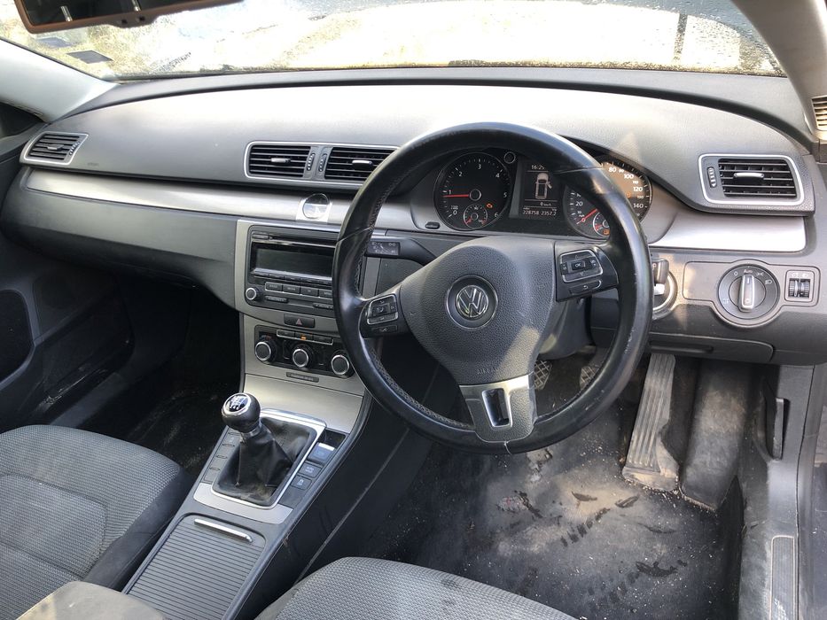 VW Passat B7 2.0 НА ЧАСТИ