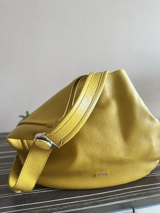 Furla чанта естествена кожа