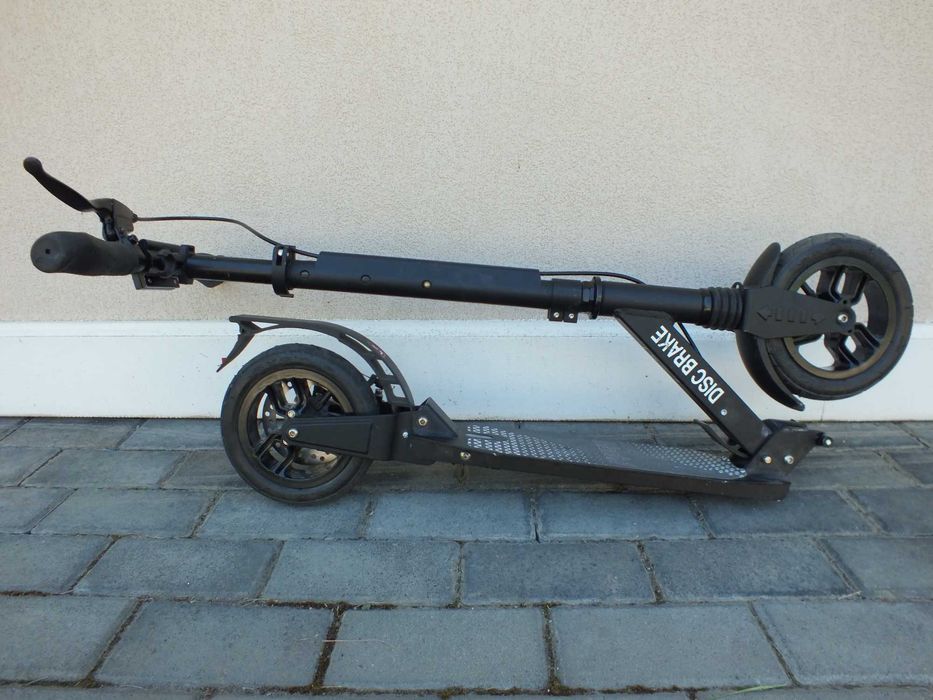 Trotineta pliabila MACH 1, roti 8x2.0, frana pe disc.