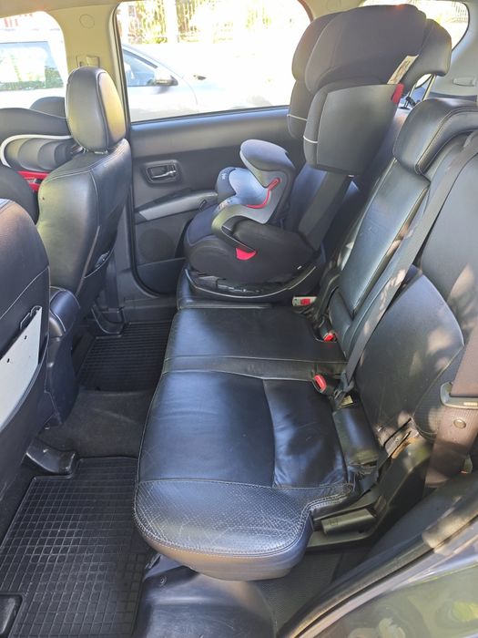 Citroen C-crosser 2.2 hdi