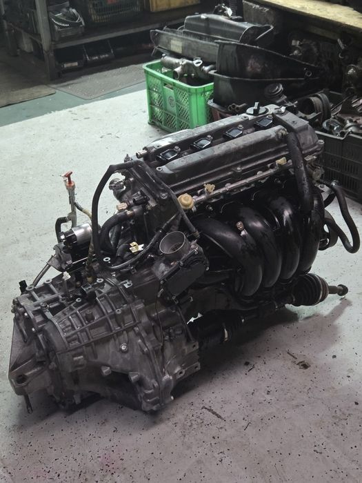 Двигатель Toyota 2AZ