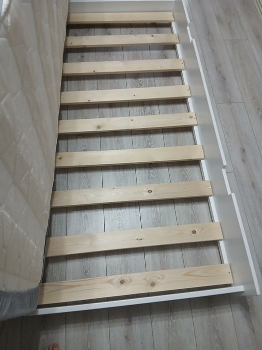 Подростковая, детская кровать