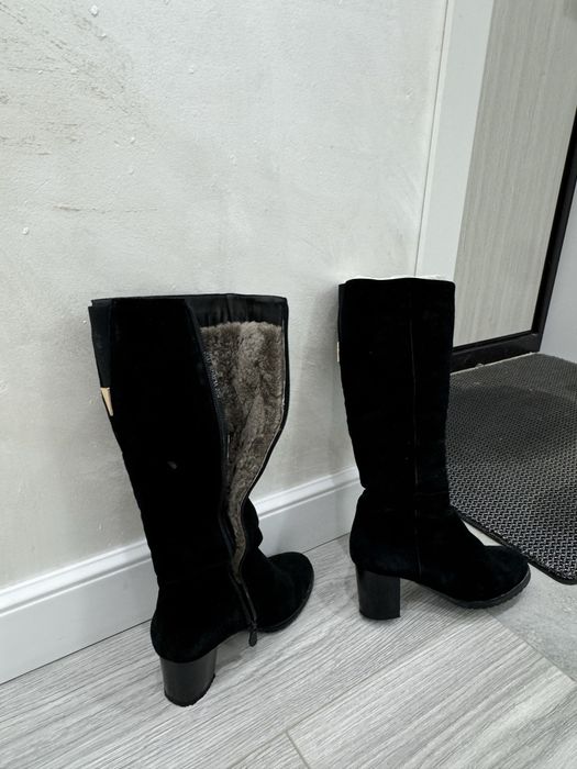 Продается сапоги зимние