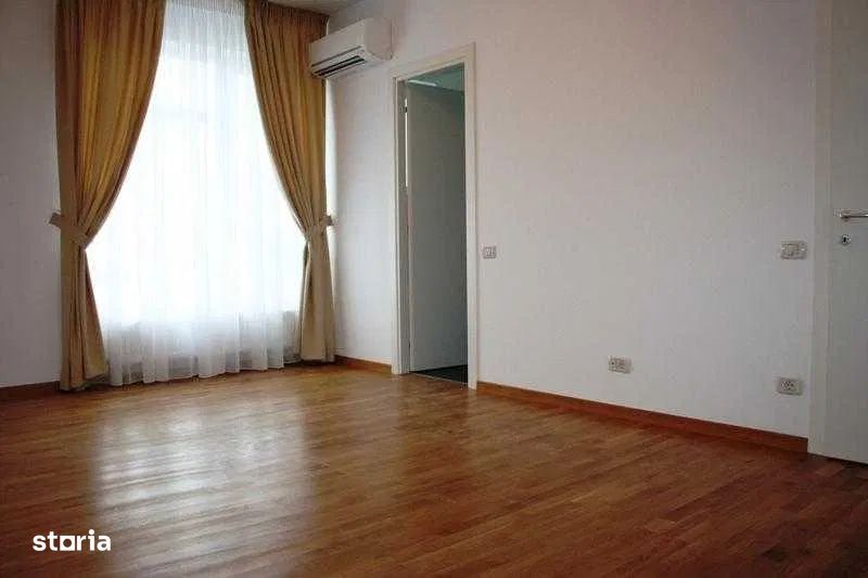 4 Camere Laguna Residence cu Vedere la Lac Tei | Parcare si Boxa