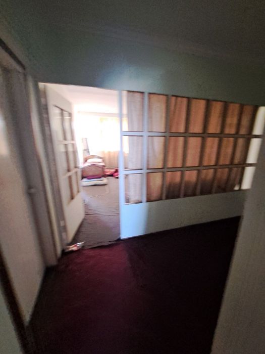 Юнусабад 2кв Продам 3комн 8 этаж