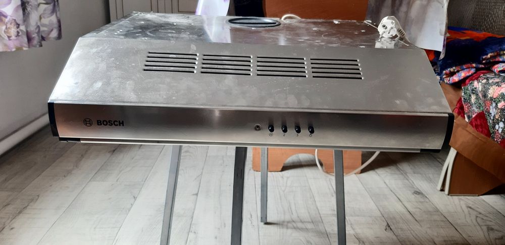 Козерьковая вытяжка Воsch