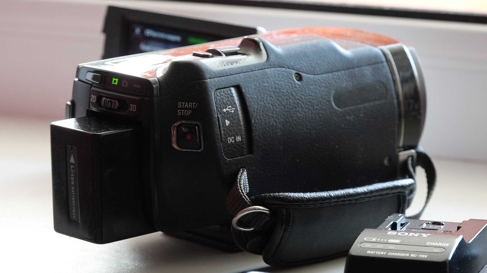 Sony HDR-TD10 в отличном состоянии