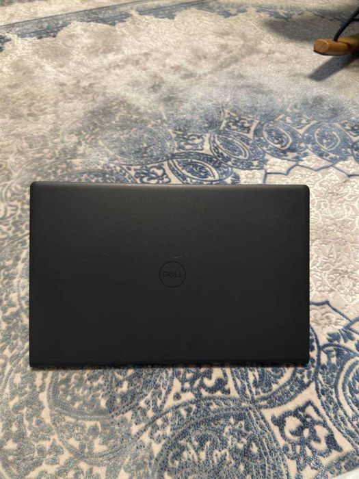 Dell Vostro 15 3510 (P112F)
