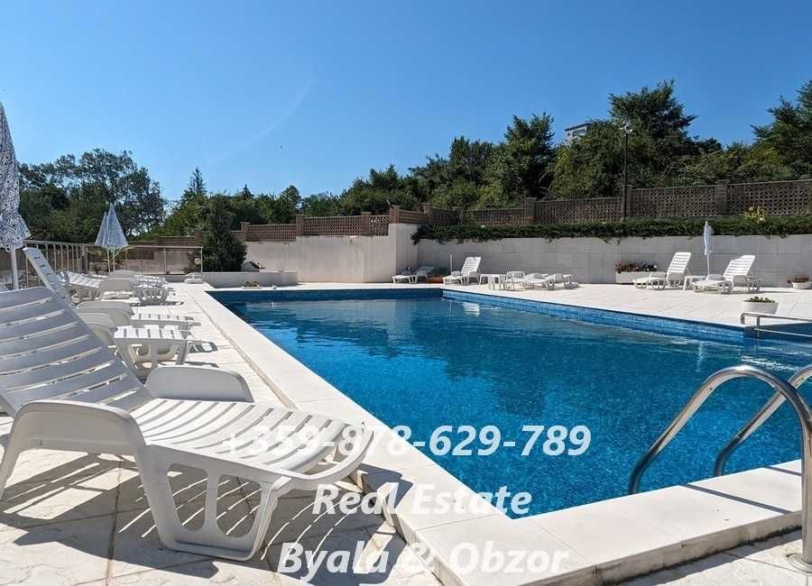 Дава се под наем Двустаен апартамент в Бяла - 61 кв.м за 74311.59 € - Снимка #5