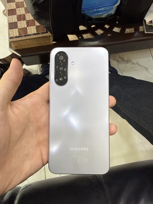 Samsung a17 sotiladi