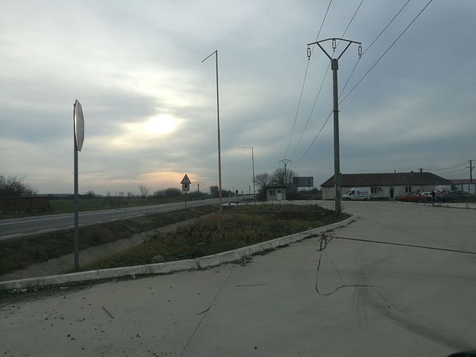 Spațiu de vânzare Leș