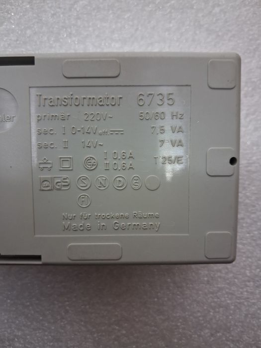 Fleischmann 6735 alimentator trenulet electric