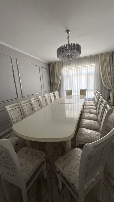 Стол стулья новый