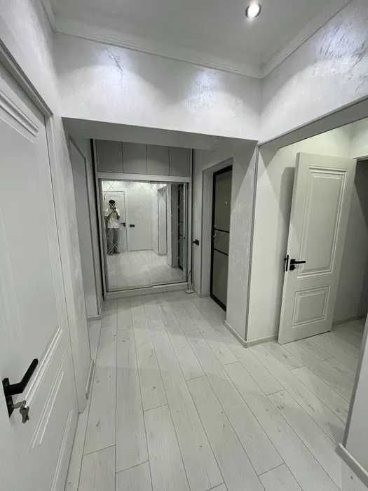 Юнус абад 11  3\2\10  мегопланет срочно сдается