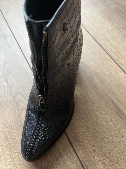 Сиви кожени боти ARMANI