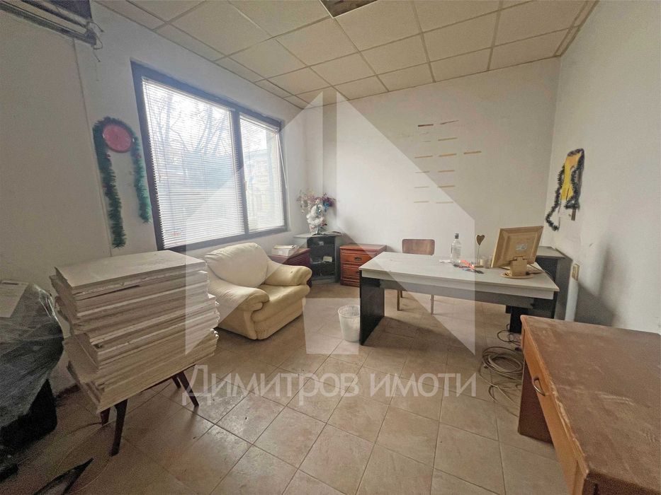 Продава се Магазин в Нови пазар - 37 кв.м за 676 €/кв.м - Снимка #5
