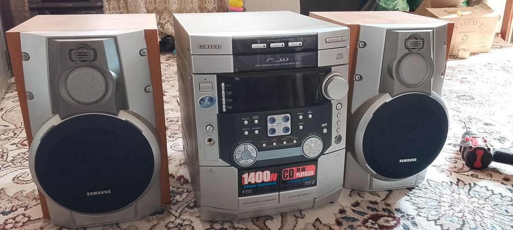 Samsung  MAX-L65
