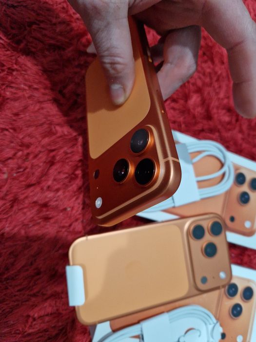 -Iphone 17Pro, Nou, 256Gb, 12Ram, 0 cicluri incarcare, neactivat, nefo