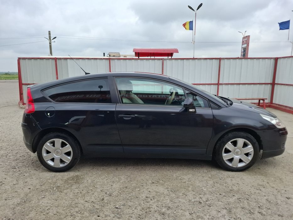 Vând Citroen c4 Coupe 2008 151000 km