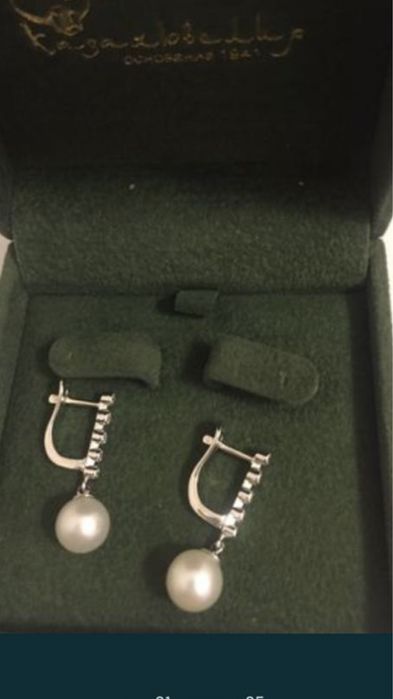 Продам золотые серги