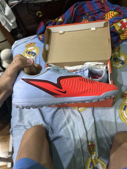 Продавам Стоножки Nike phamtom 6