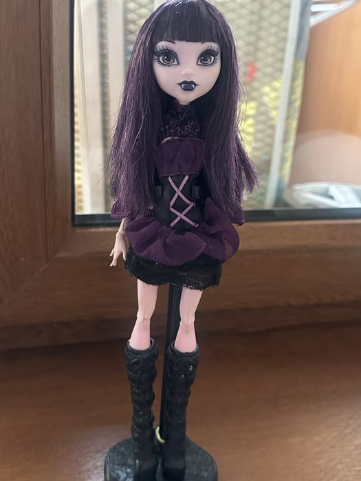 элизабет monster high