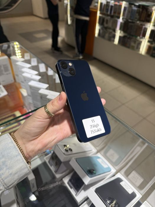 Iphone 13 256gb 75%