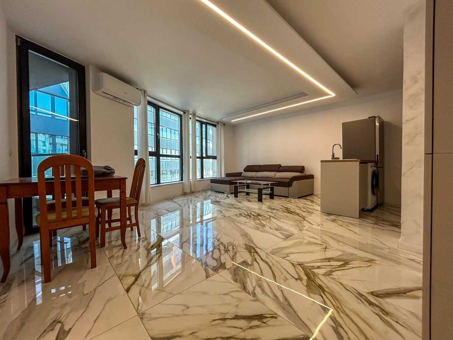 Дава се под наем Двустаен апартамент в София, Витоша - 70 кв.м за 686.97 € - Снимка #2