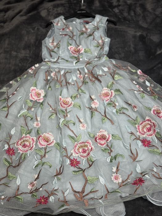 Rochie superba chi chi london