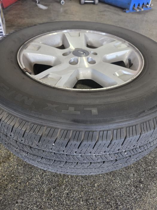 Шины michelin 245.75.R17 продам
