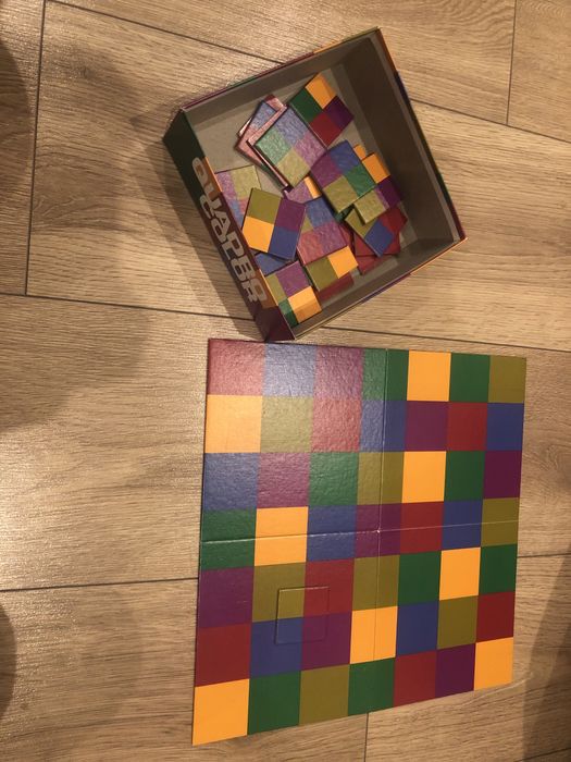 Цветен пъзел