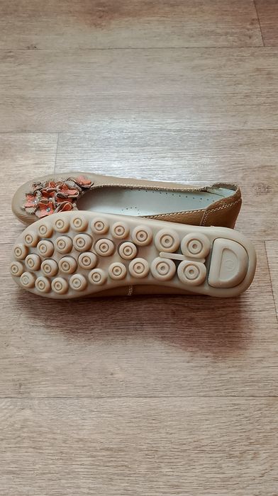 Обувь женская 37 размер