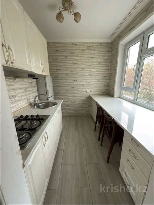 Сдается 1 комнатная квартира в 17мкр