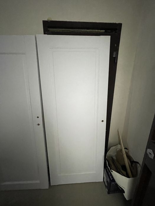 Двери почти новые