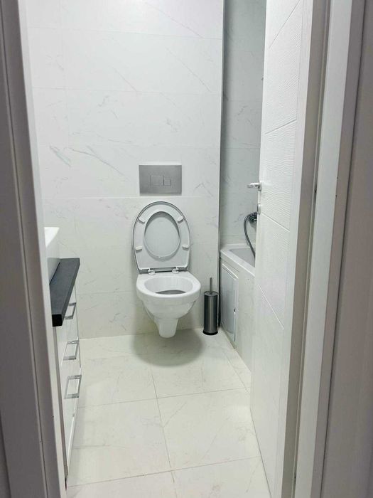 STUDIO DUBLU de închiriat în Cosmopolis – loc de parcare inclus