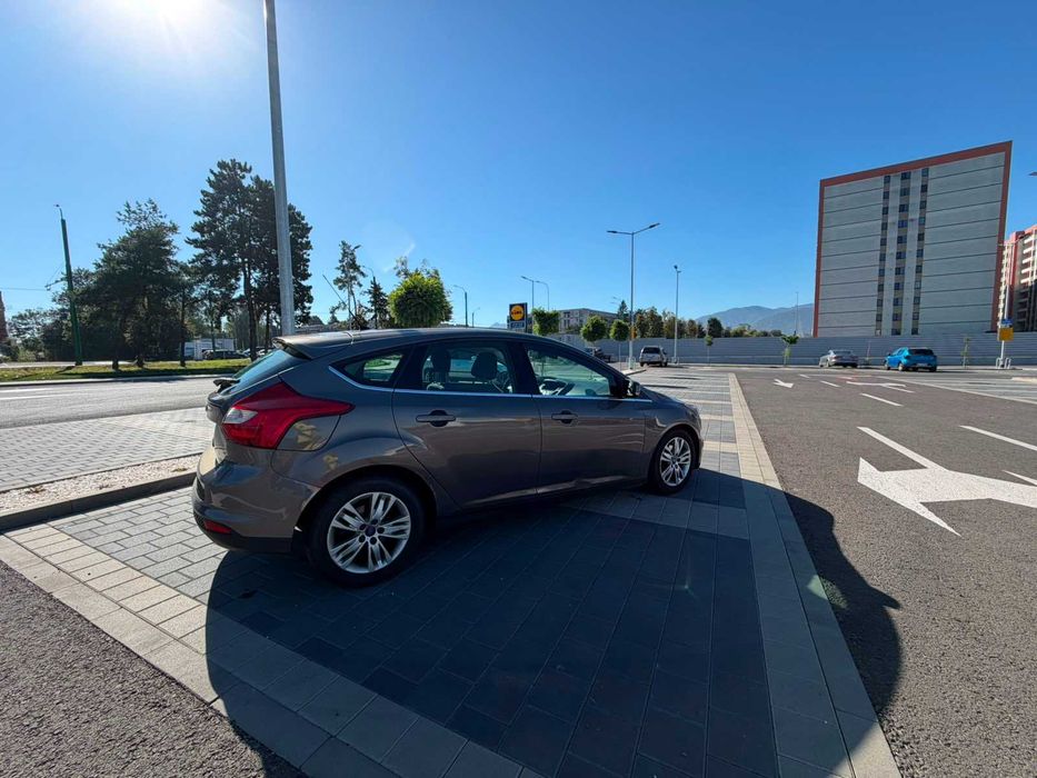 FORD Focus 2011 — imagine 4