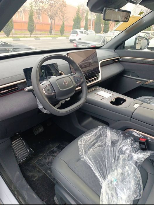 Продаётся автомобиль Dongfeng ep 008 ultra do rest full