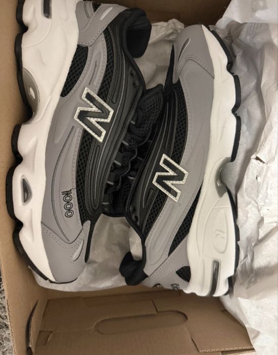 Adidasi new balance 1000