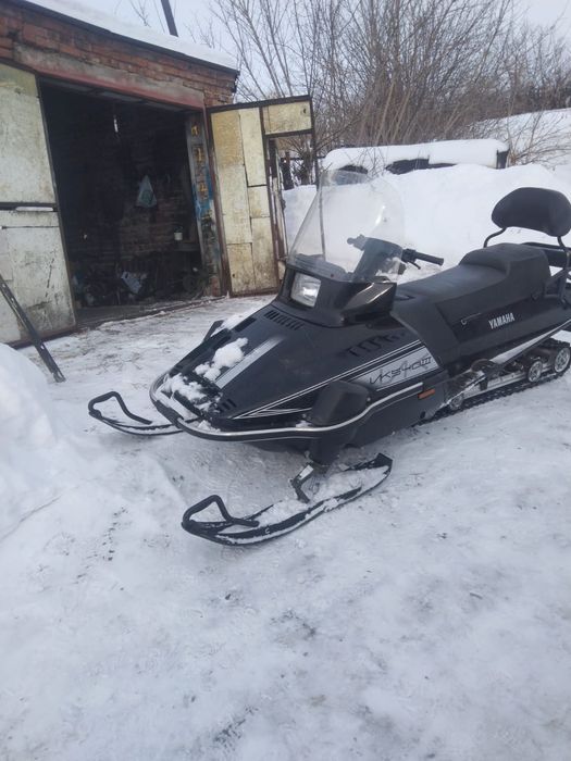 Продам снегоход Ямаха Викинг